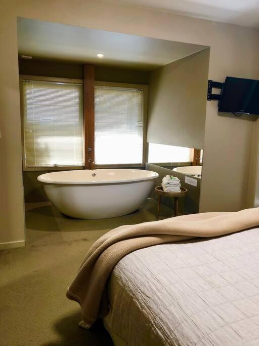 Hepburn Hideaway Villa ~ Hepburn / Daylesford Hepburn Springs Buitenkant foto